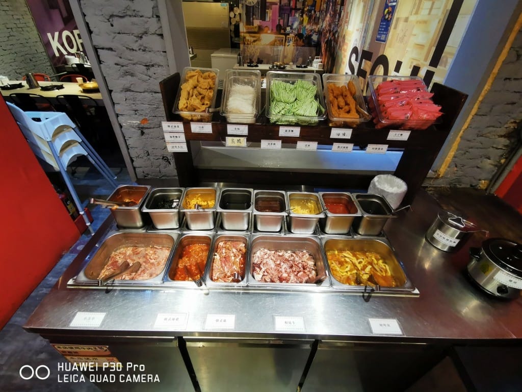 【新莊美食】 韓哥哥銅盤烤肉,銅盤烤肉與火鍋都很棒的
平價吃到飽 - 第7張圖 【新莊美食】 韓哥哥銅盤烤肉,銅盤烤肉與火鍋都很棒的
平價吃到飽