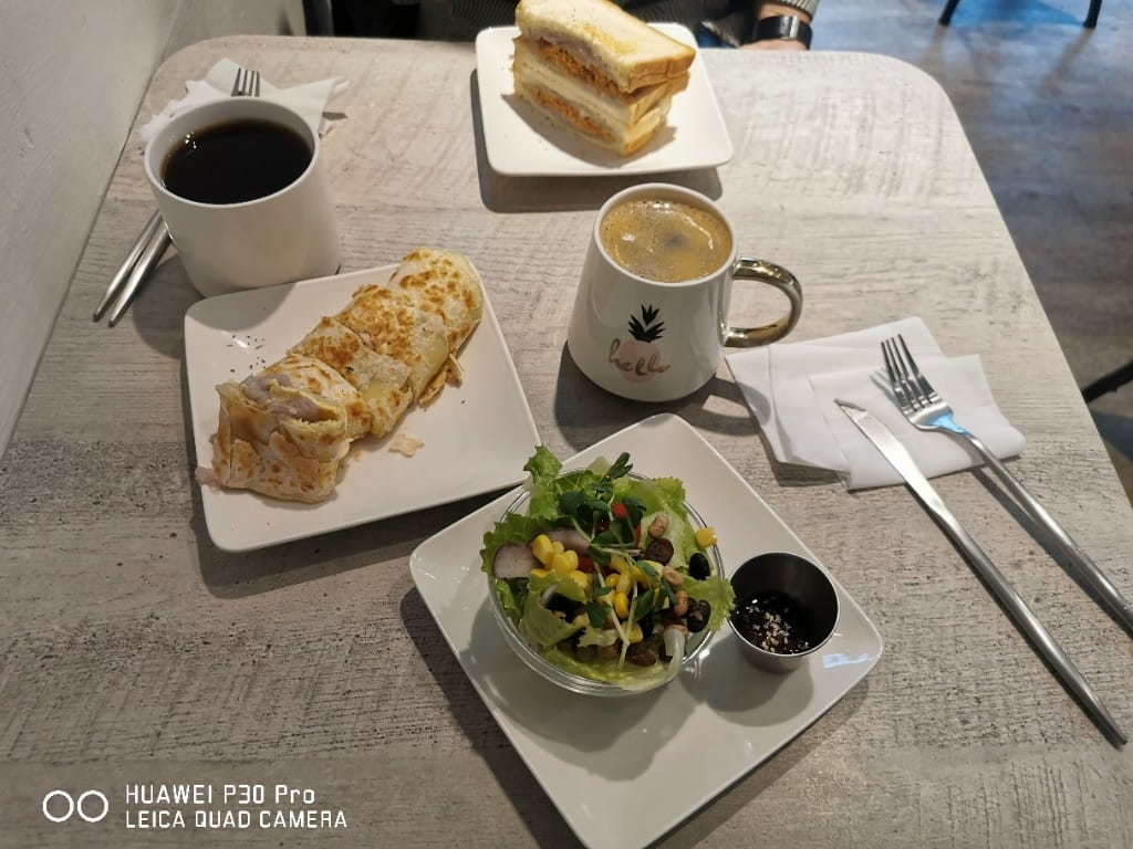 【板橋美食】 鳳梨飽堡，芋泥系列的各種早午餐