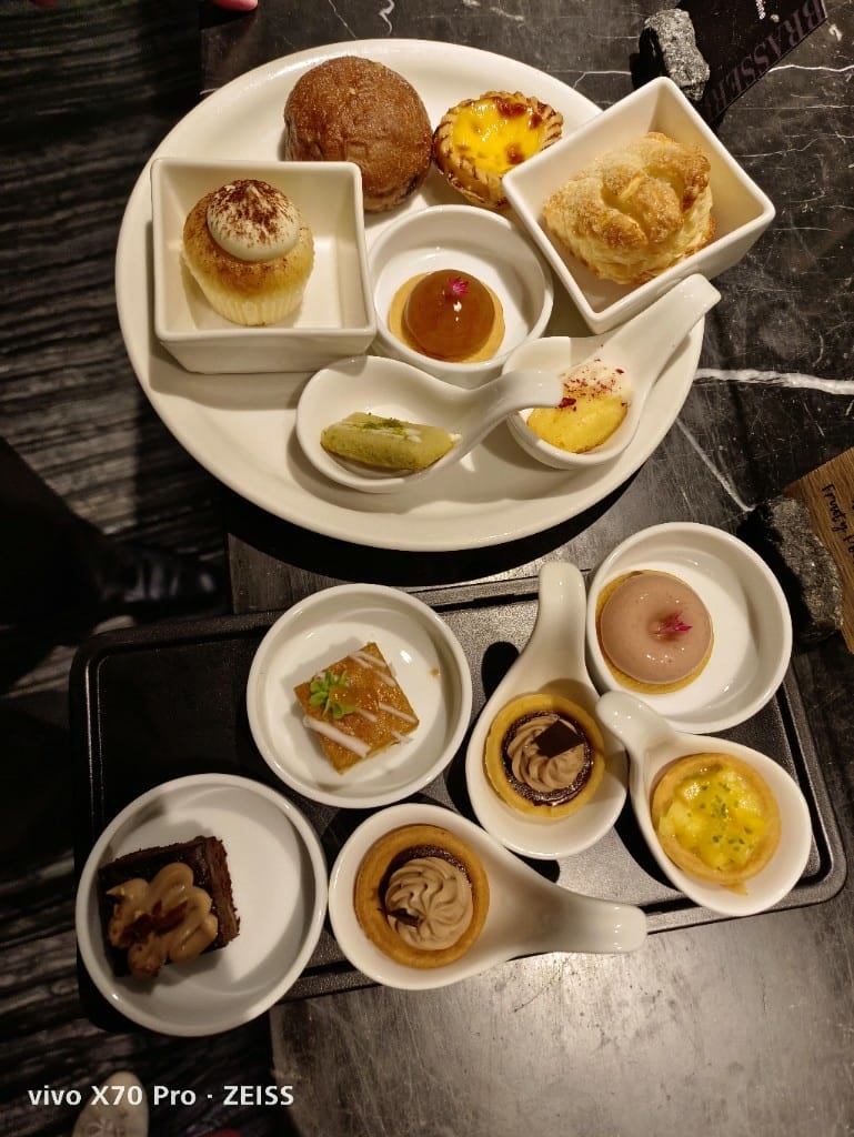 【台北美食】 晶華酒店栢麗廳，最經典的飯店下午茶！