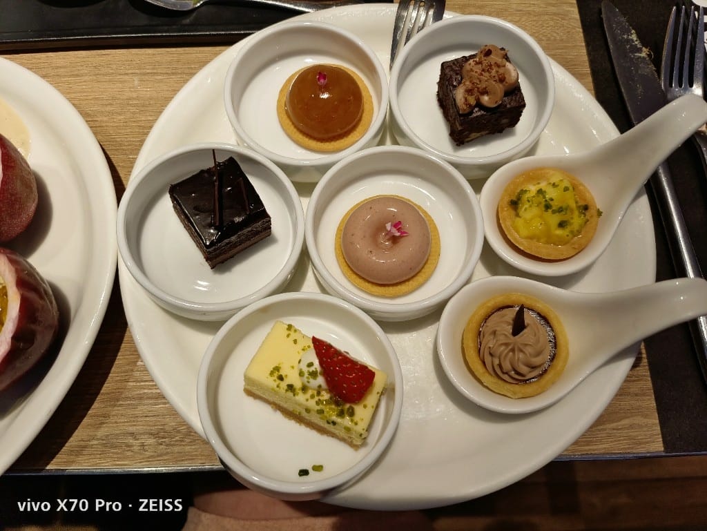 【台北美食】 晶華酒店栢麗廳，最經典的飯店下午茶！