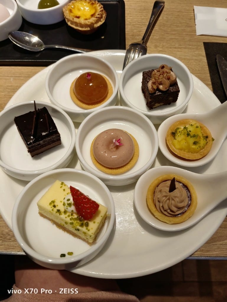 【台北美食】 晶華酒店栢麗廳，最經典的飯店下午茶！