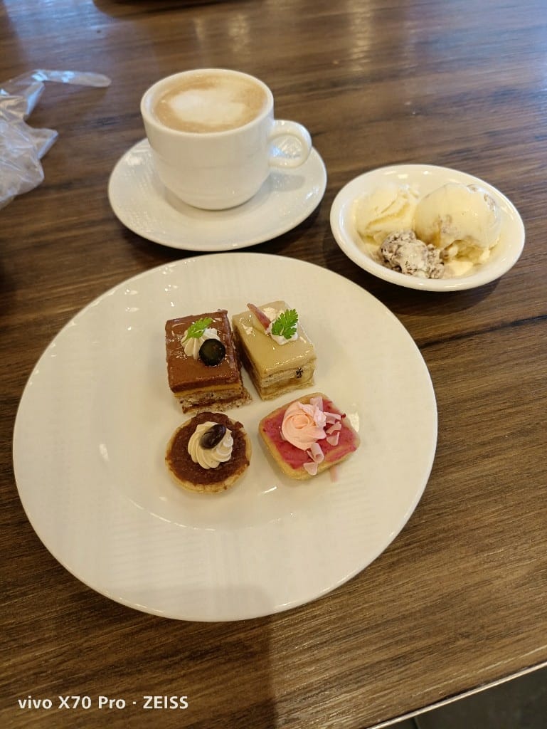 【台北美食】 漢來海港餐廳，秋蟹的季節，滿滿秋蟹吃滿吃好！