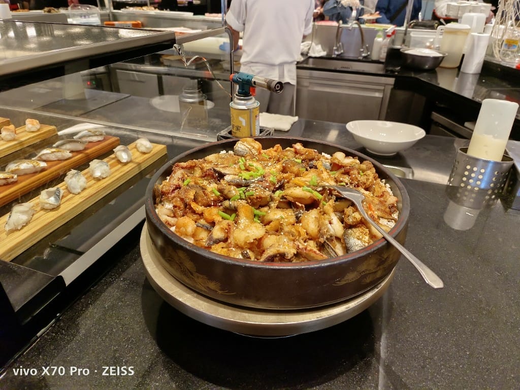 【台北美食】 漢來海港餐廳，秋蟹的季節，滿滿秋蟹吃滿吃好！