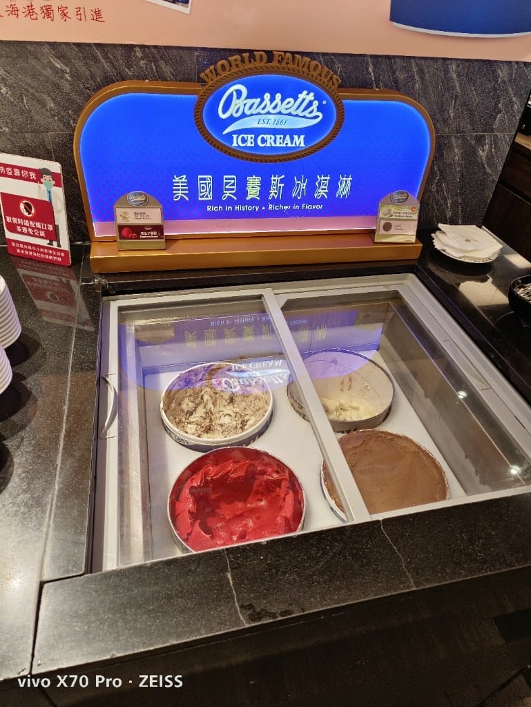 【台北美食】 漢來海港餐廳，秋蟹的季節，滿滿秋蟹吃滿吃好！