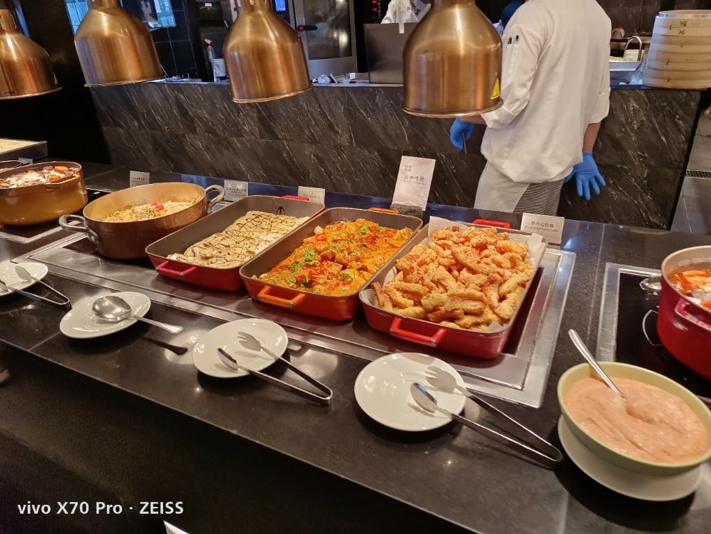 【台北美食】 漢來海港餐廳，秋蟹的季節，滿滿秋蟹吃滿吃好！