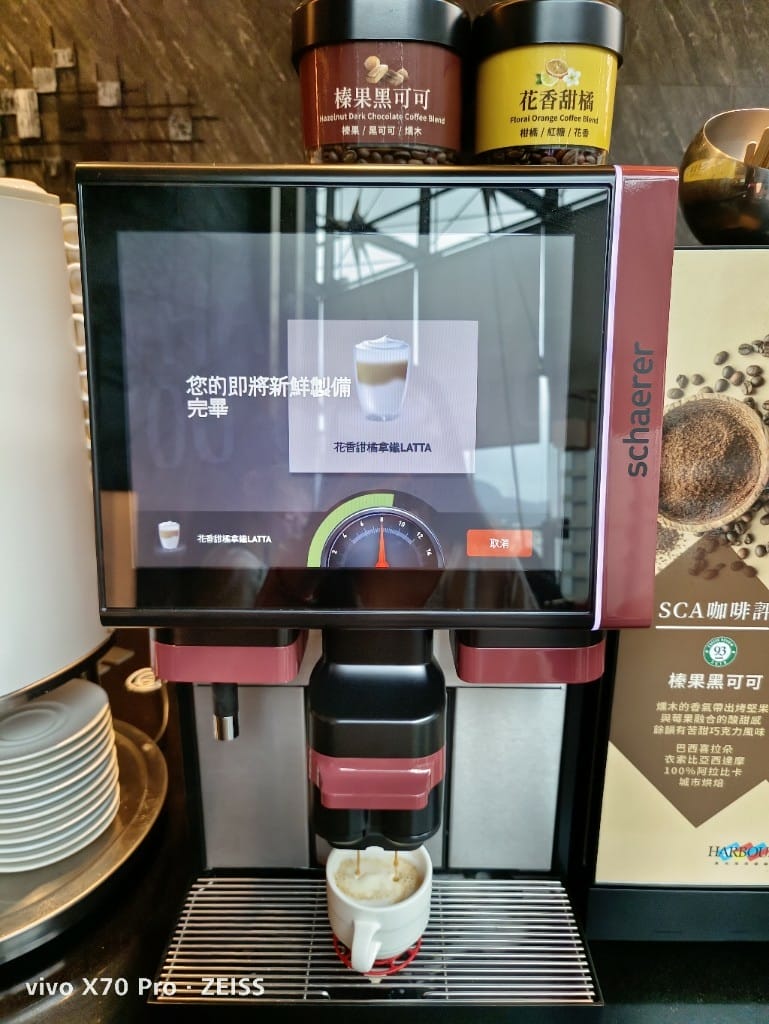 【台北美食】 漢來海港餐廳，秋蟹的季節，滿滿秋蟹吃滿吃好！