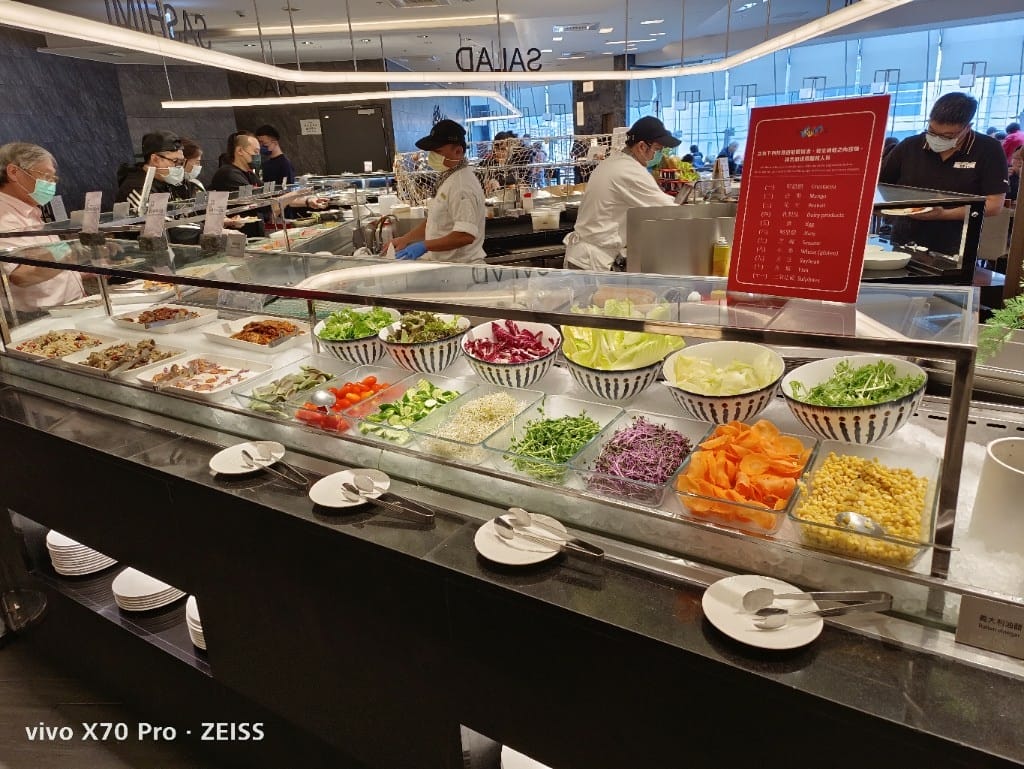 【台北美食】 漢來海港餐廳，秋蟹的季節，滿滿秋蟹吃滿吃好！