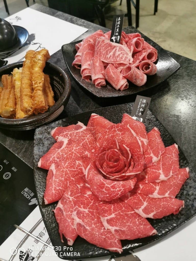 【板橋美食】 武鶴和牛火鍋（已歇業），品質超讚的肉品和海鮮吃到飽