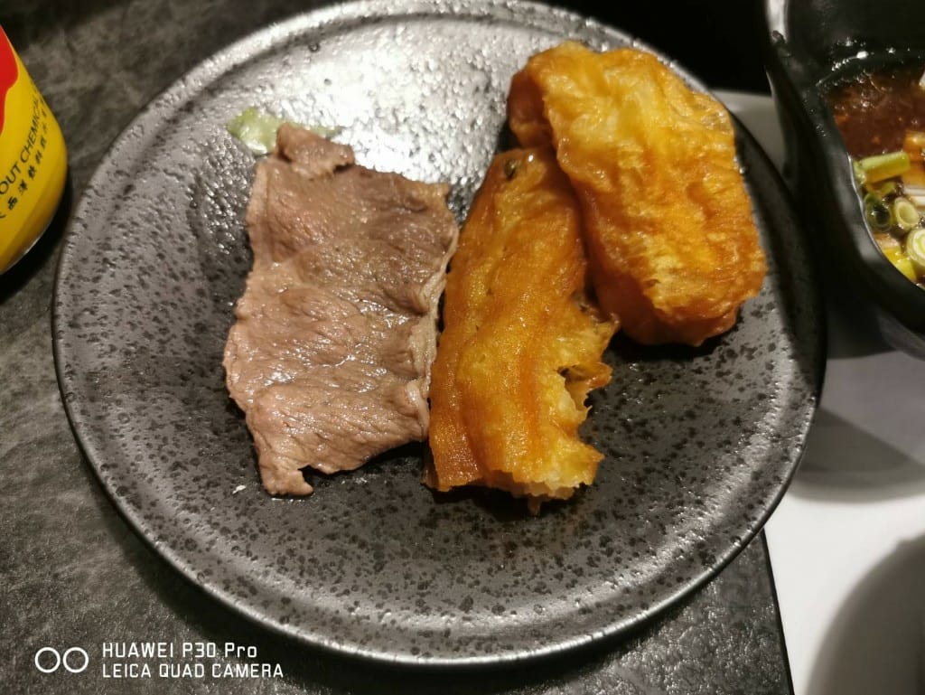 【板橋美食】 武鶴和牛火鍋（已歇業），品質超讚的肉品和海鮮吃到飽