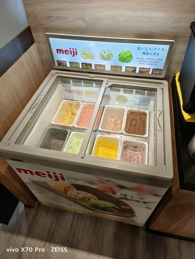 【鹿港美食】 鹿嚼饗原塊牛排精緻自助吧，讓人充滿驚喜的牛排百匯！