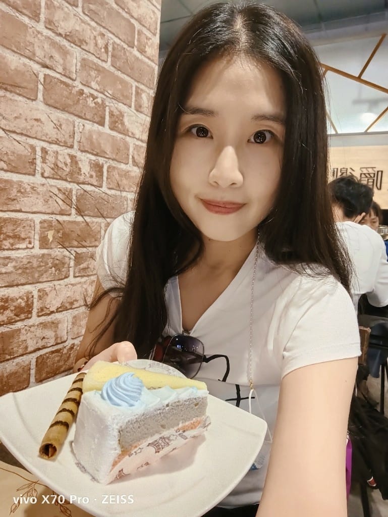 【鹿港美食】 鹿嚼饗原塊牛排精緻自助吧，讓人充滿驚喜的牛排百匯！