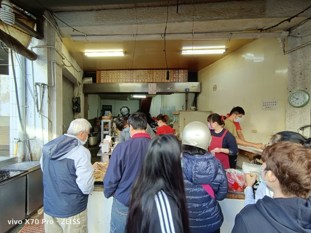 【鹿港美食】 第一市場週邊早餐美食，楊州芋丸&永和豆漿&蚯蚓龍山麵線糊