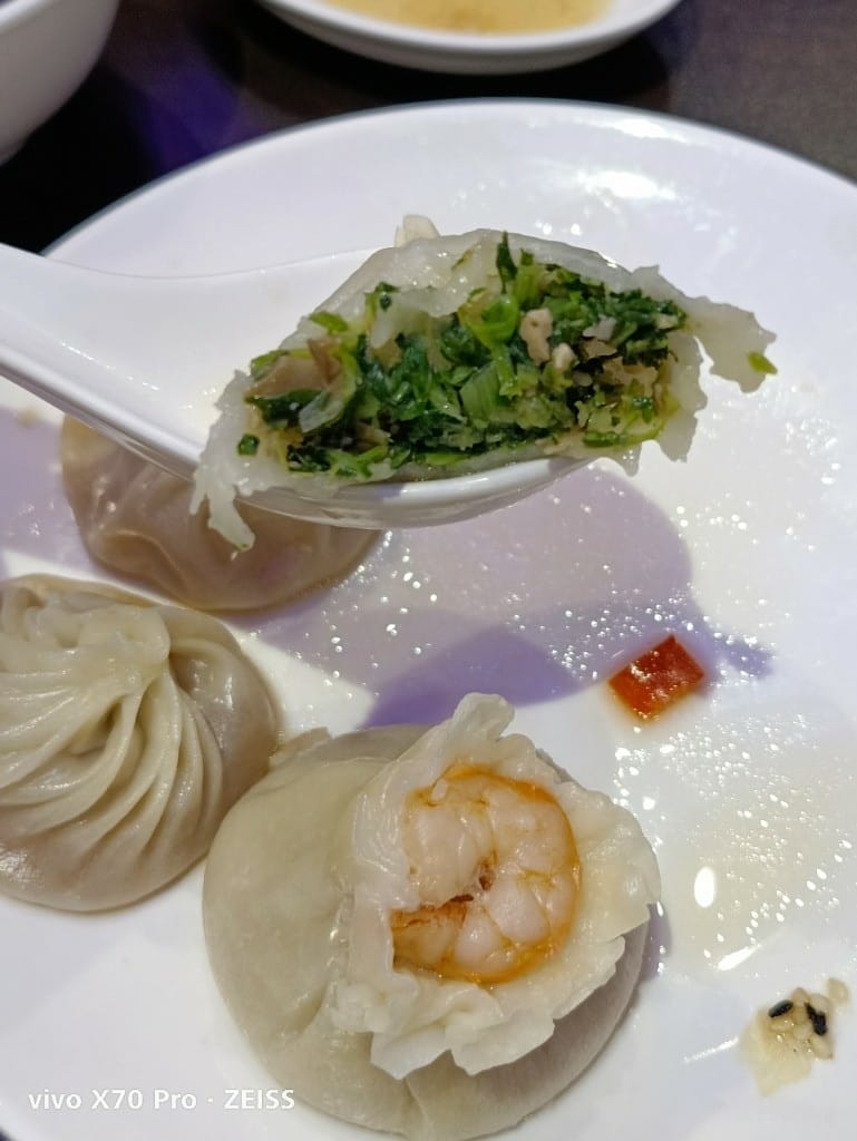【林口美食】 點水樓點心吃到飽，100顆小籠包$550有找！！！