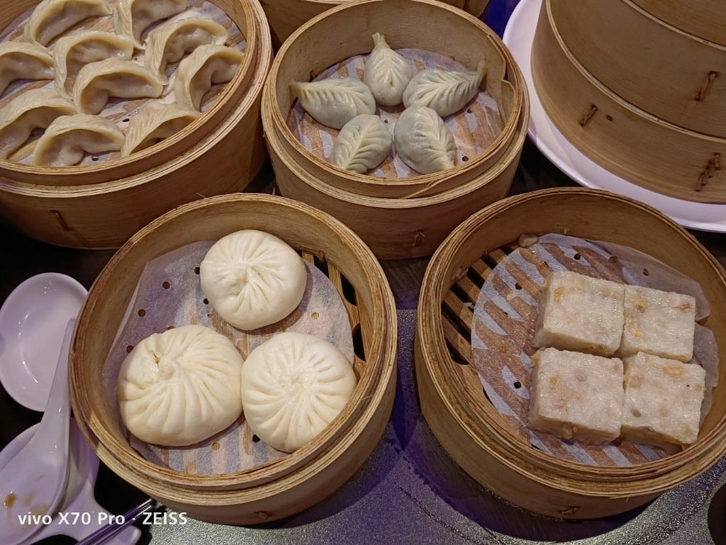 【林口美食】 點水樓點心吃到飽，100顆小籠包$550有找！！！