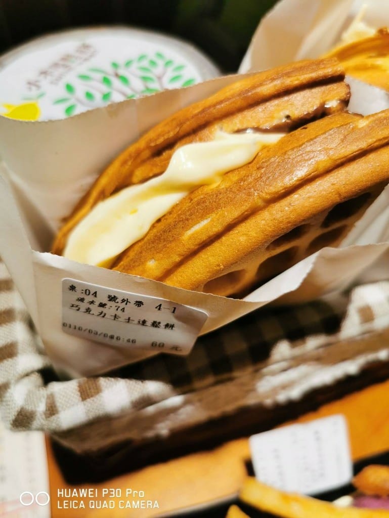 【新莊美食】 小木屋鬆餅，平價又美味鬆餅店