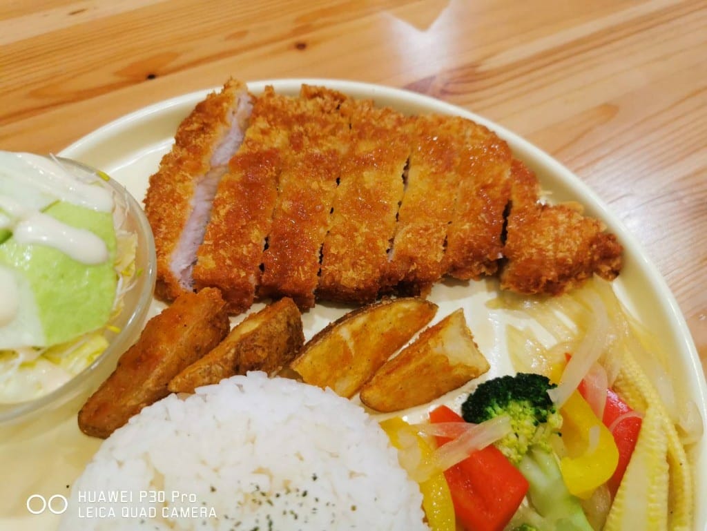 【新莊美食】 樸樂咖啡，新莊的用餐好所在