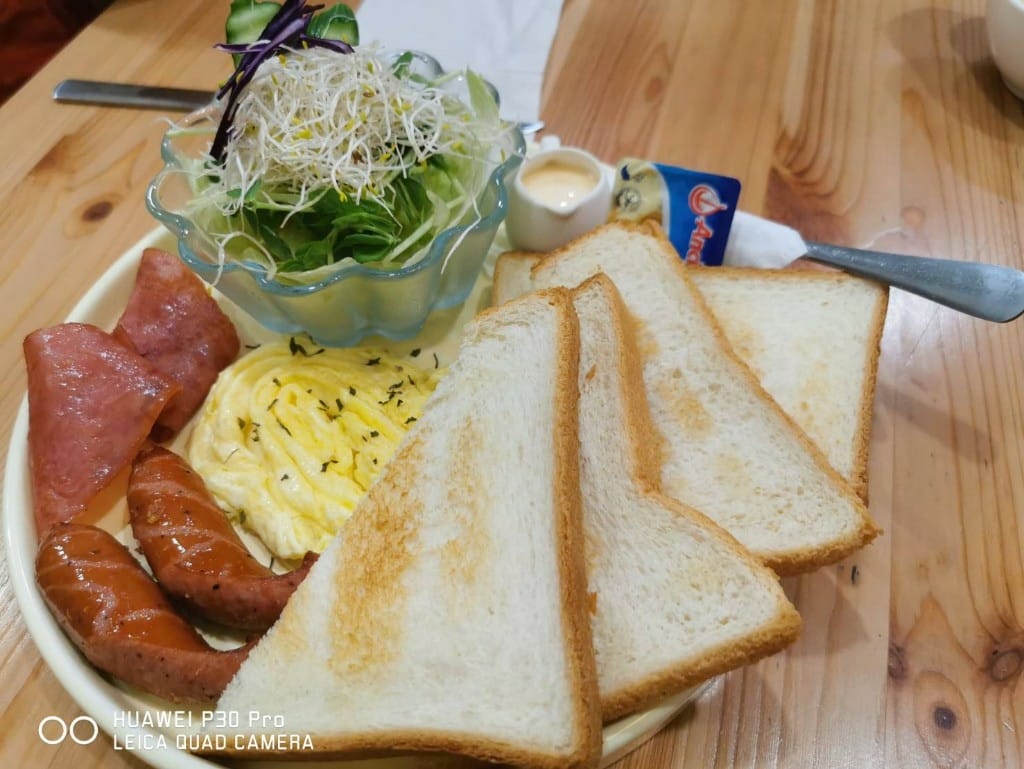 【新莊美食】 樸樂咖啡，新莊的用餐好所在