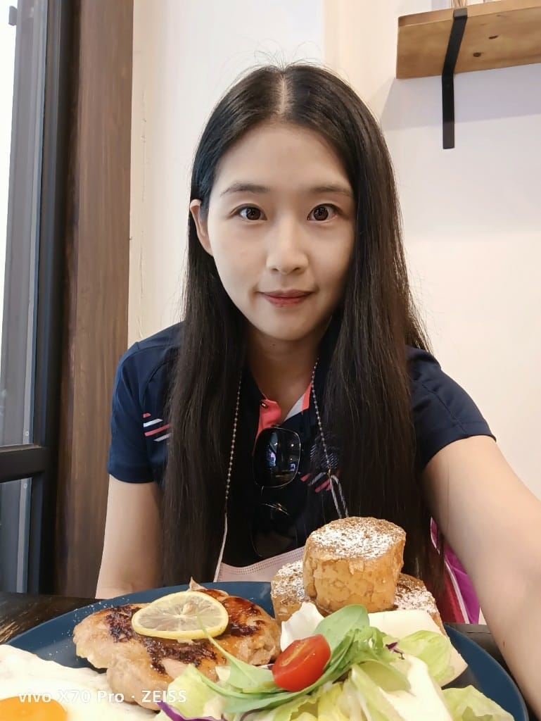 【新莊美食】Action早倉，巷弄內的文青早午餐，環境真的很舒服哦！