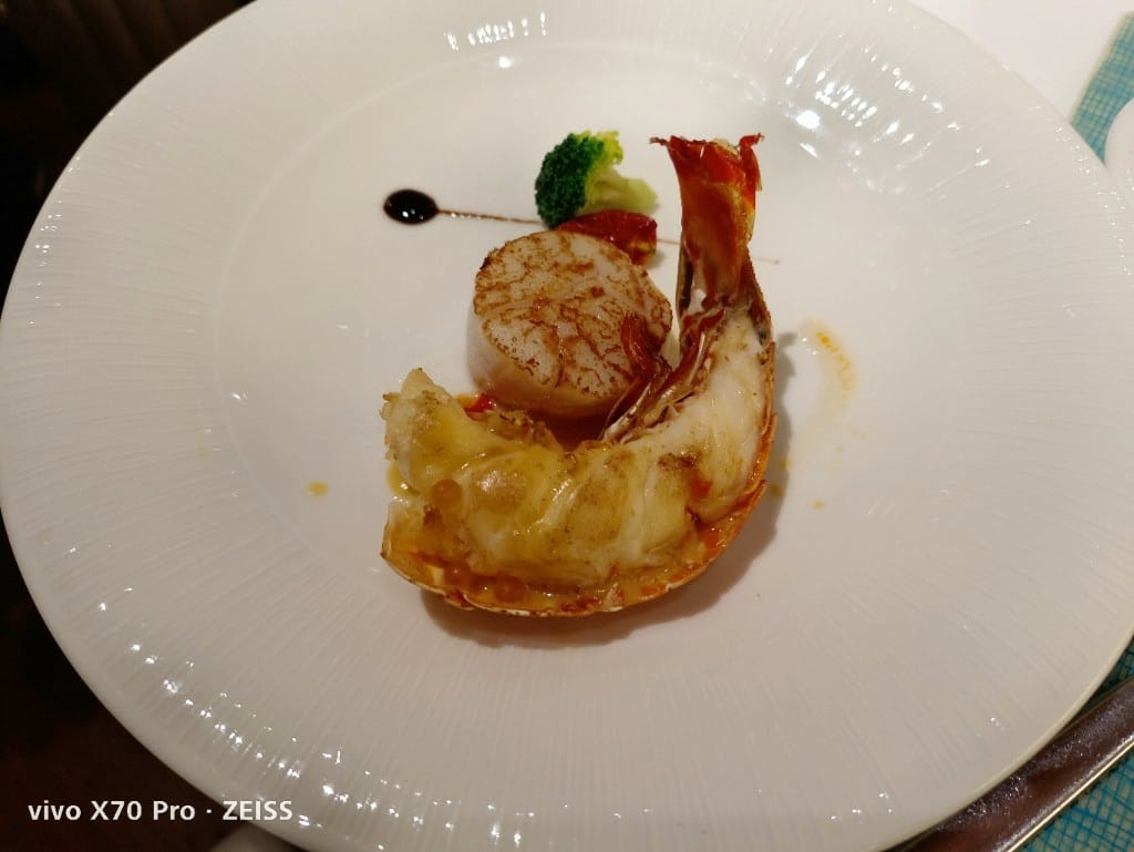 【台北美食】美福彩匯自助餐廳，網路評比第一名的飯店百匯，吃過多次仍舊保持高水準！