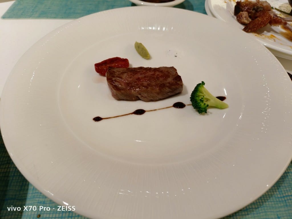 【台北美食】美福彩匯自助餐廳，網路評比第一名的飯店百匯，吃過多次仍舊保持高水準！