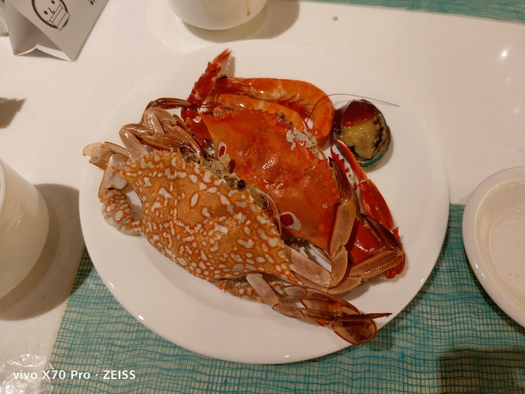 【台北美食】美福彩匯自助餐廳，網路評比第一名的飯店百匯，吃過多次仍舊保持高水準！