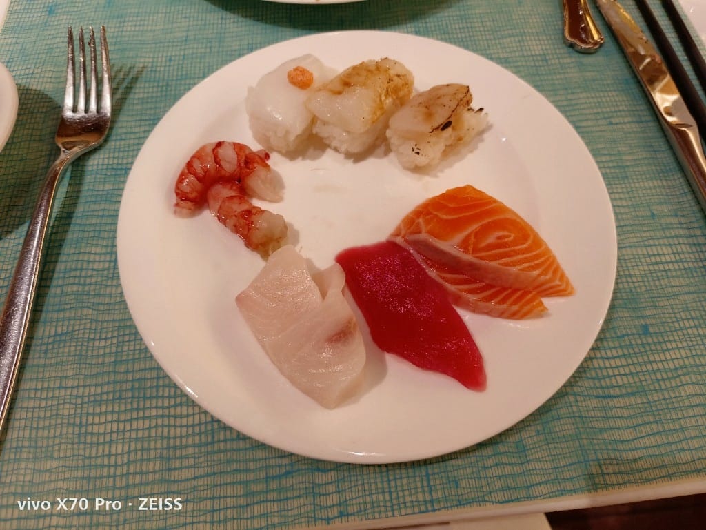 【台北美食】美福彩匯自助餐廳，網路評比第一名的飯店百匯，吃過多次仍舊保持高水準！