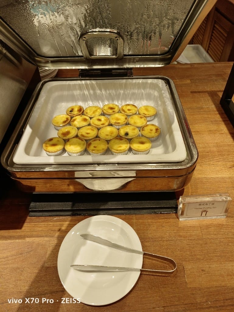 【台北美食】美福彩匯自助餐廳，網路評比第一名的飯店百匯，吃過多次仍舊保持高水準！