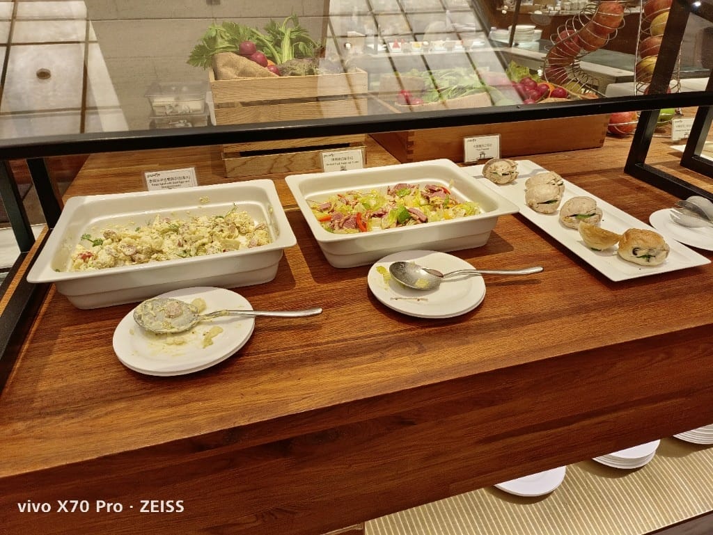 【台北美食】美福彩匯自助餐廳-下午茶，網路評比第一名的飯店百匯，吃過多次仍舊保持高水準！