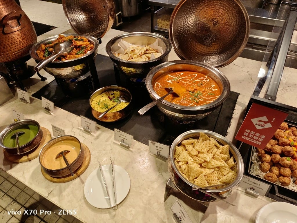 【台北美食】美福彩匯自助餐廳-下午茶，網路評比第一名的飯店百匯，吃過多次仍舊保持高水準！