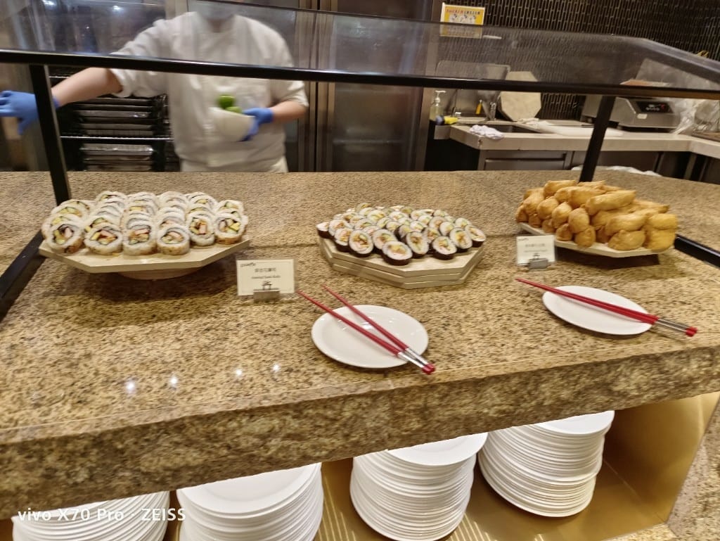【台北美食】美福彩匯自助餐廳-下午茶，網路評比第一名的飯店百匯，吃過多次仍舊保持高水準！
