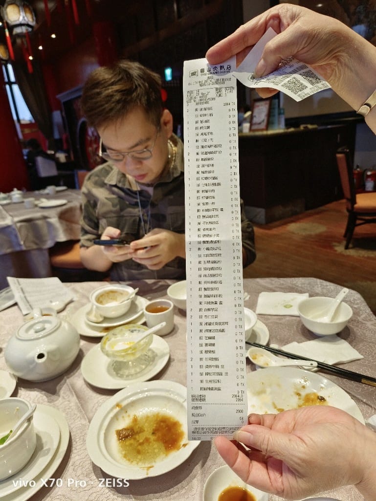 【台北美食】圓山大飯店圓苑餐廳，江浙菜及點心只要五倍券988就可以吃到飽！！！