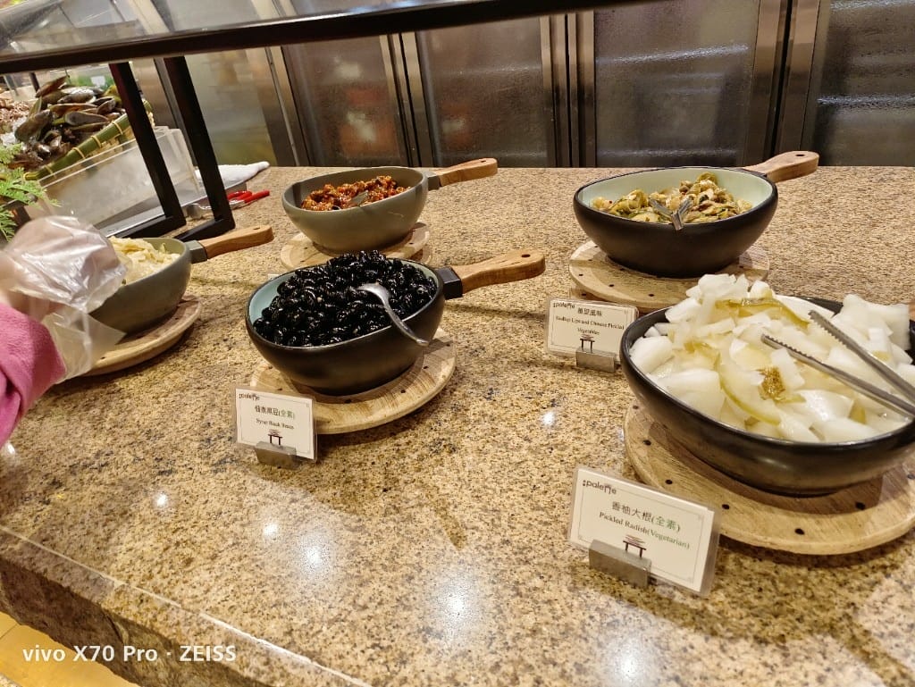 【台北美食】美福彩匯自助餐廳-下午茶，網路評比第一名的飯店百匯，吃過多次仍舊保持高水準！