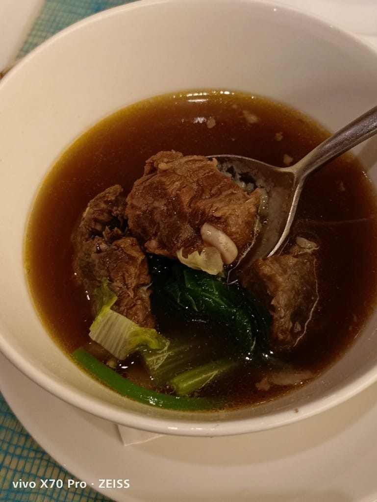【台北美食】美福彩匯自助餐廳-下午茶，網路評比第一名的飯店百匯，吃過多次仍舊保持高水準！