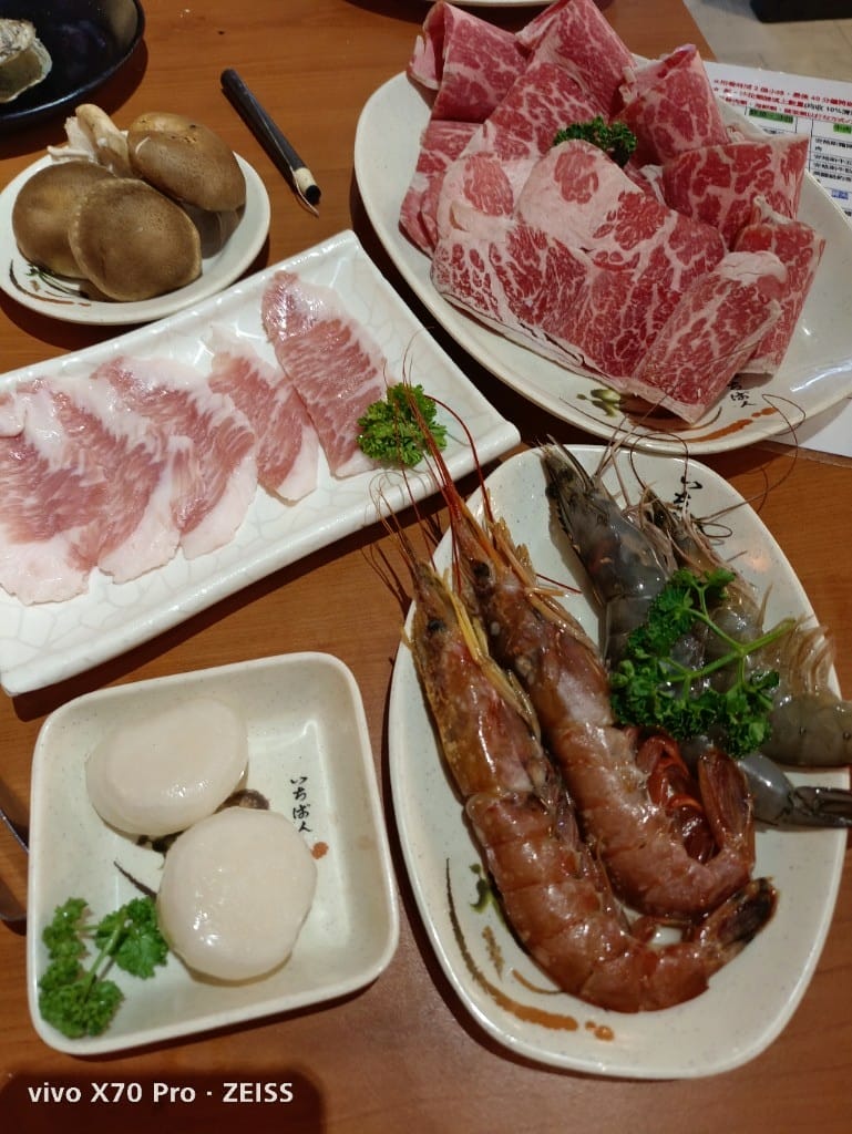 【板橋美食】久天日式碳火燒肉,板橋後站老字號日式燒肉,黑牛油花實在太美了! - 第22張圖 【板橋美食】久天日式碳火燒肉,板橋後站老字號日式燒肉,黑牛油花實在太美了!