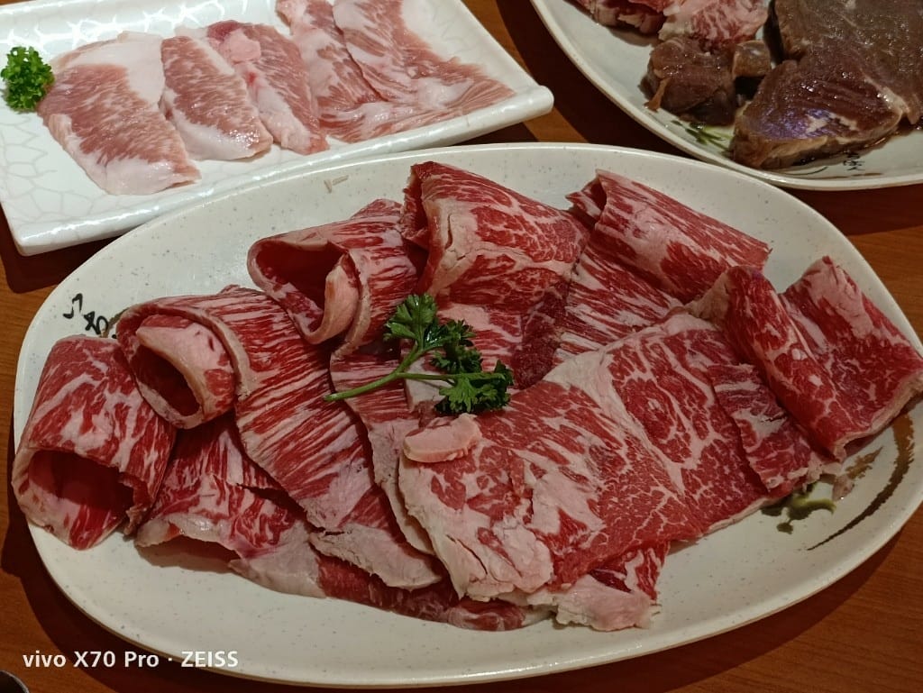 【板橋美食】久天日式碳火燒肉,板橋後站老字號日式燒肉,黑牛油花實在太美了! - 第33張圖 【板橋美食】久天日式碳火燒肉,板橋後站老字號日式燒肉,黑牛油花實在太美了!
