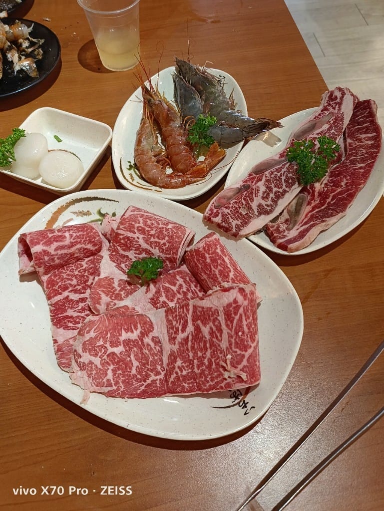 【板橋美食】久天日式碳火燒肉,板橋後站老字號日式燒肉,黑牛油花實在太美了! - 第34張圖 【板橋美食】久天日式碳火燒肉,板橋後站老字號日式燒肉,黑牛油花實在太美了!