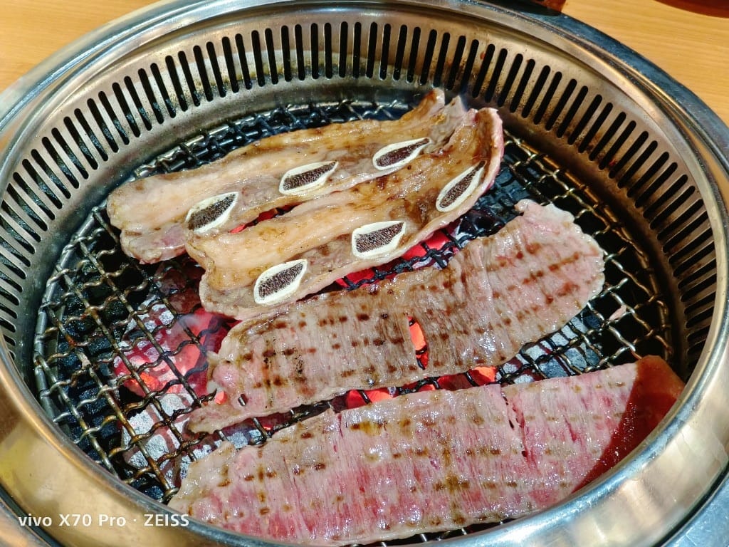 【板橋美食】久天日式碳火燒肉,板橋後站老字號日式燒肉,黑牛油花實在太美了! - 第19張圖 【板橋美食】久天日式碳火燒肉,板橋後站老字號日式燒肉,黑牛油花實在太美了!