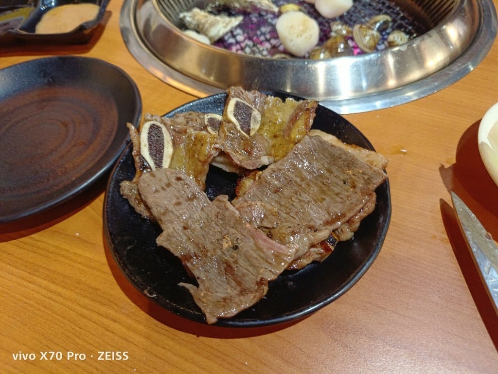 【板橋美食】久天日式碳火燒肉,板橋後站老字號日式燒肉,黑牛油花實在太美了! - 第42張圖 【板橋美食】久天日式碳火燒肉,板橋後站老字號日式燒肉,黑牛油花實在太美了!