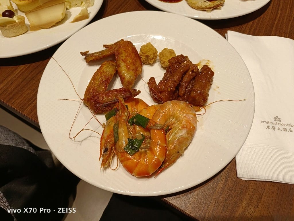 【台北美食】老爺酒店下午茶，來試試小而美的飯店百匯！