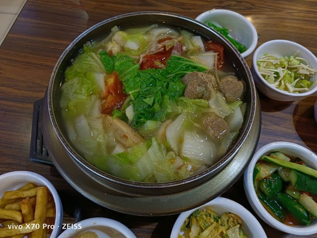 【新莊美食】韓味軒，多達近40種韓式小菜吃到飽，只要190元起！20211128