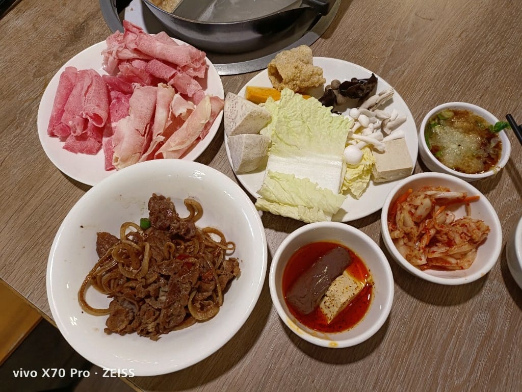 【台北美食】大戈壁蒙古烤肉，平日只要329起就有蒙古烤肉和火鍋吃到飽！20211129