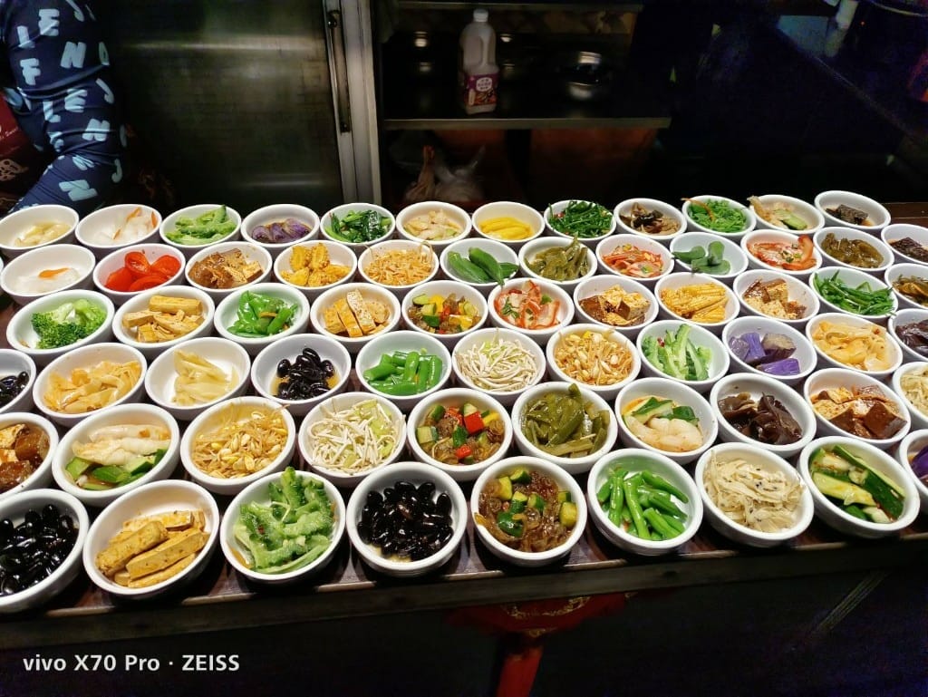 【新莊美食】韓味軒，多達近40種韓式小菜吃到飽，只要190元起！20211128