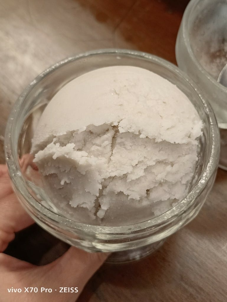 【台北美食】 雪王冰淇淋，有豬腳、麻油雞各種不同酒類等特殊口味冰淇淋的70年老店