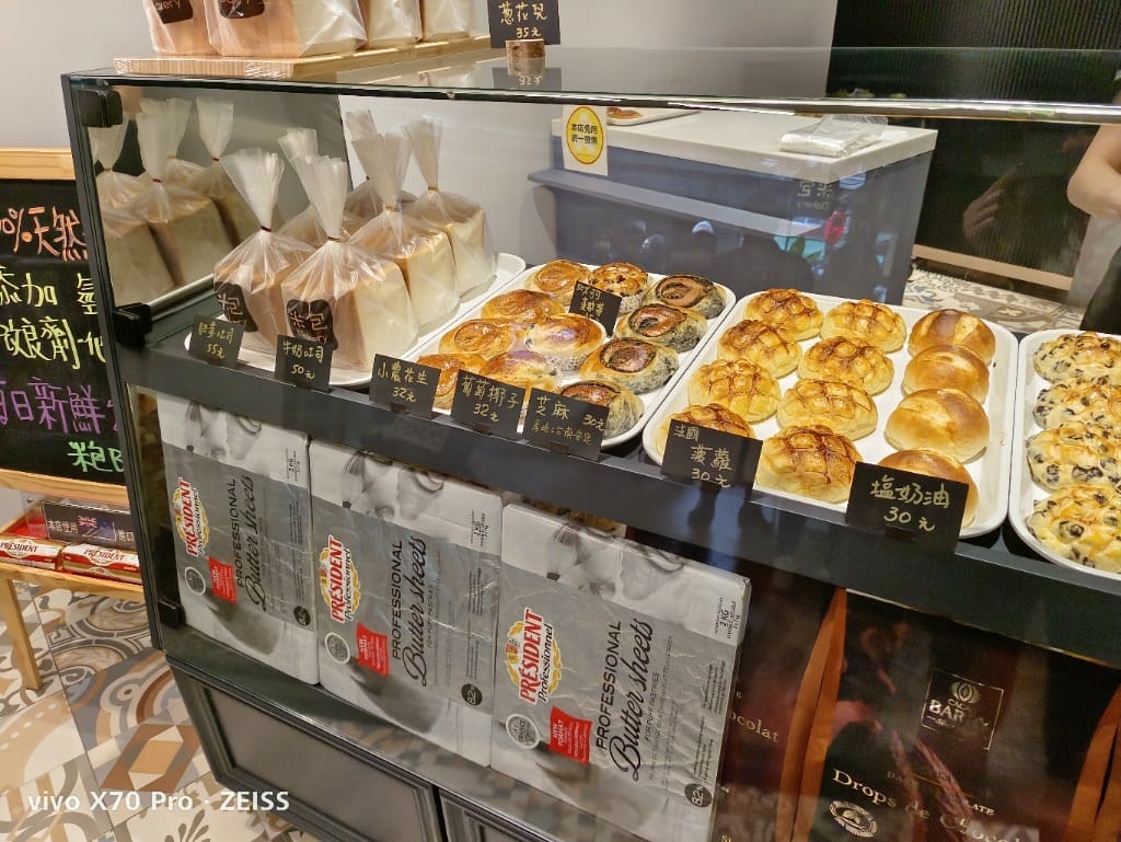 【板橋美食】米包，巷子裡的排隊限量蔥仔胖，3點半出爐，一小時就售完了！