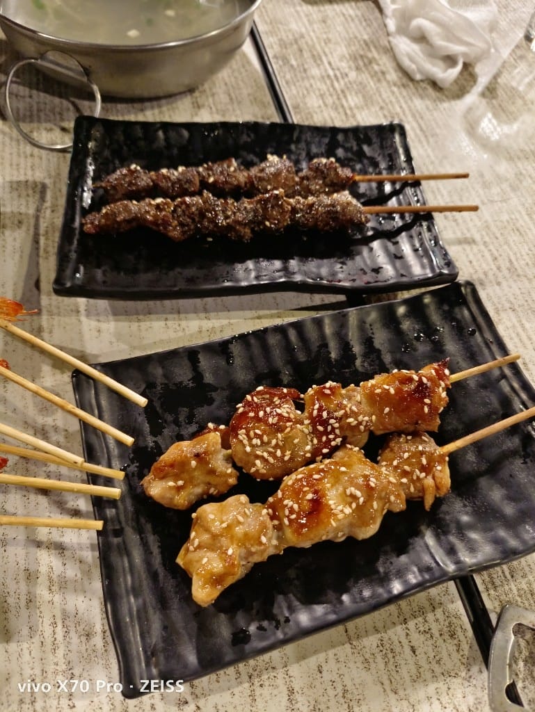 【台北美食】 八仙碳烤，露天的串燒熱炒餐廳，好吃又有好氣氛