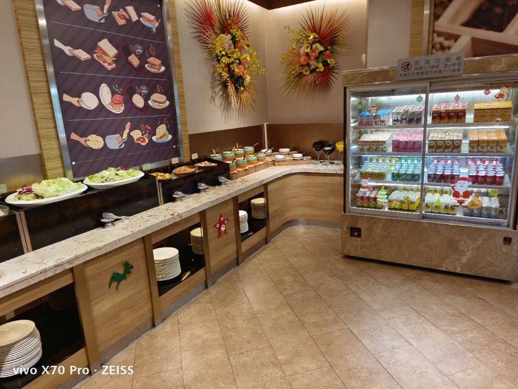【台北美食】花園大酒店，饗聚廚房午餐搭配振興券一人只要$334哦！