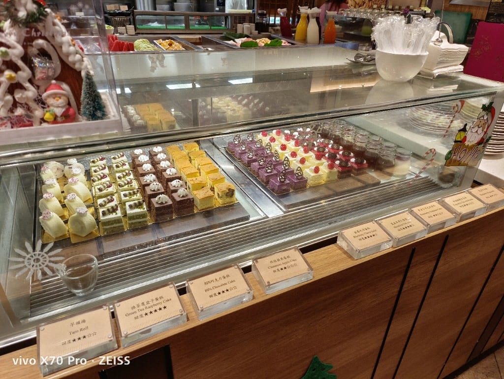 【台北美食】花園大酒店，饗聚廚房午餐搭配振興券一人只要$334哦！