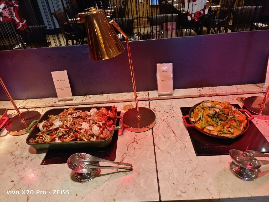 【台北美食】花園大酒店，饗聚廚房午餐搭配振興券一人只要$334哦！