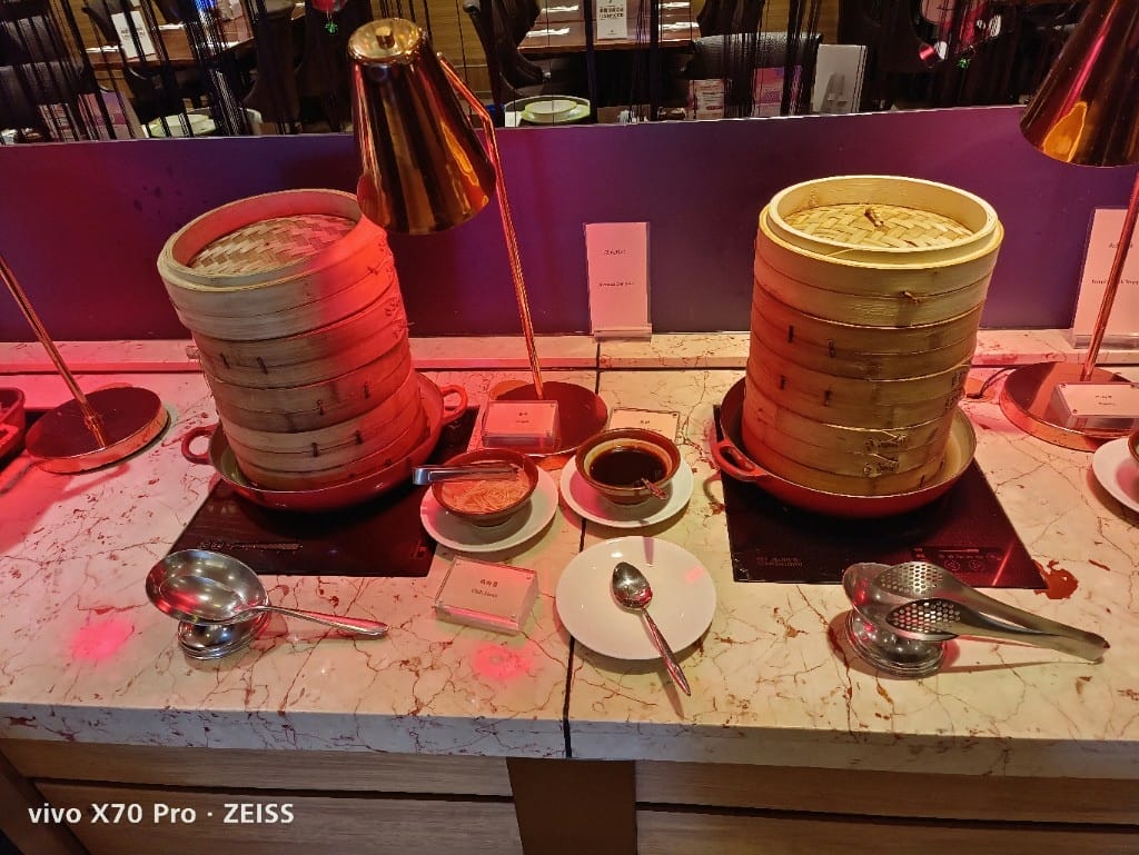 【台北美食】花園大酒店，饗聚廚房午餐搭配振興券一人只要$334哦！