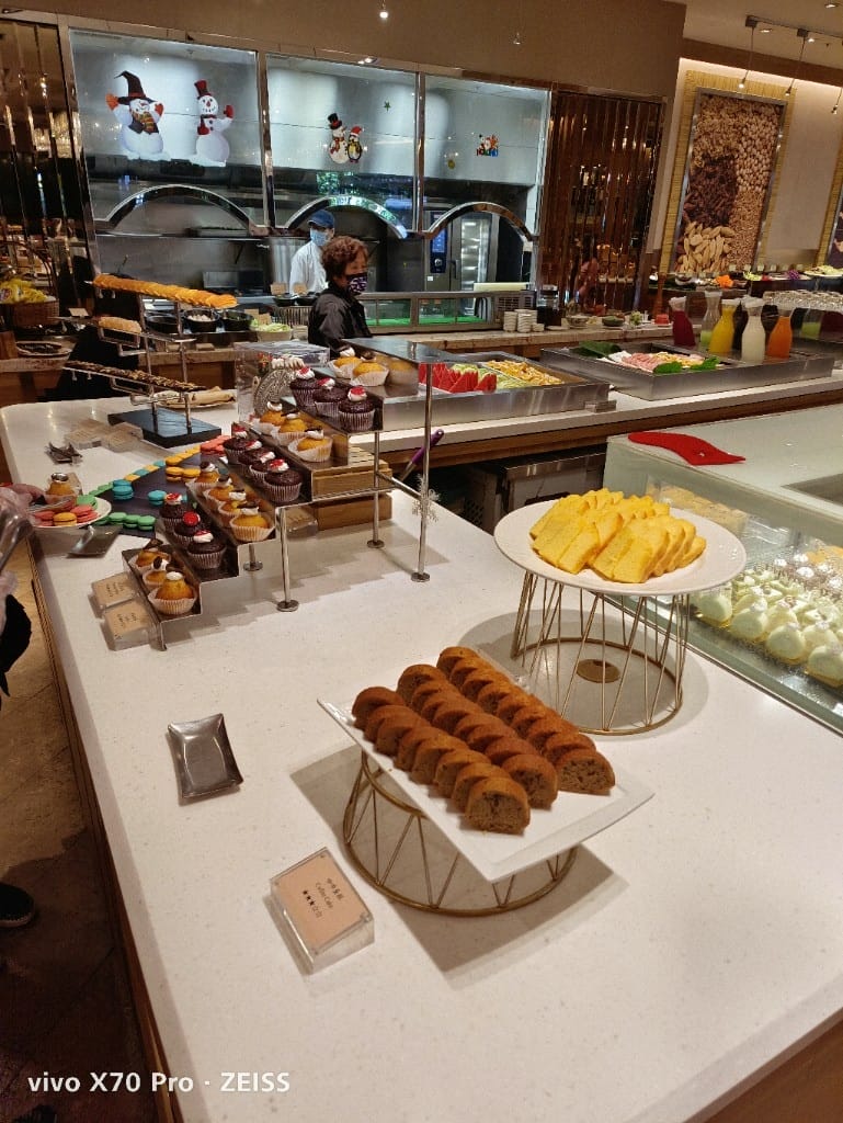 【台北美食】花園大酒店，饗聚廚房午餐搭配振興券一人只要$334哦！